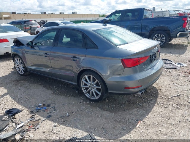 2016 AUDI A3 WAUA7GFF5G1058305 Photo 2