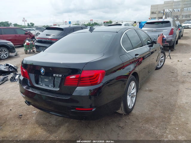 WBA5A5C55GG351220 BMW 528I
