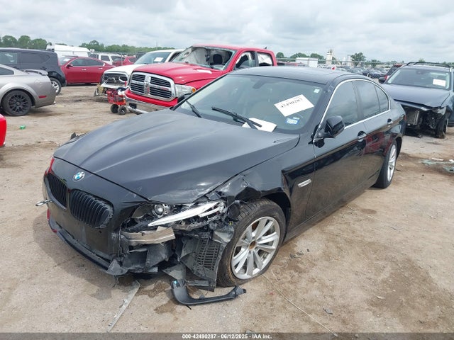 WBA5A5C55GG351220 BMW 528I
