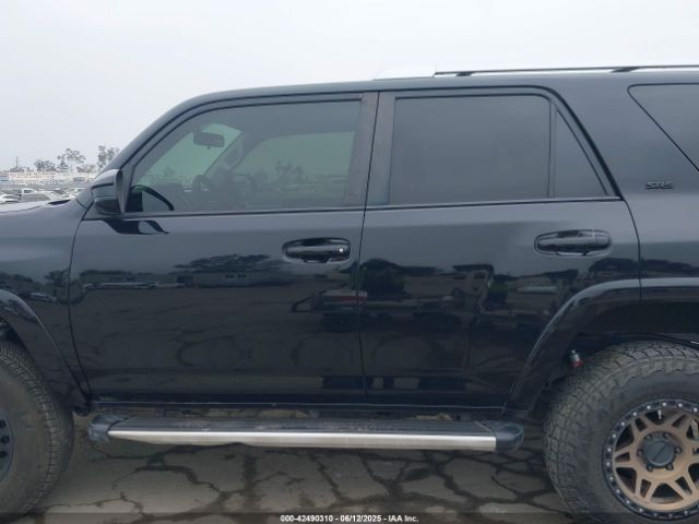 JTEZU5JR8H5159090 Toyota 4RUNNER SR5