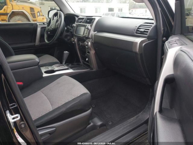 JTEZU5JR8H5159090 Toyota 4RUNNER SR5