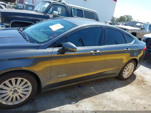 3FA6P0UU8GR405056 Ford Fusion