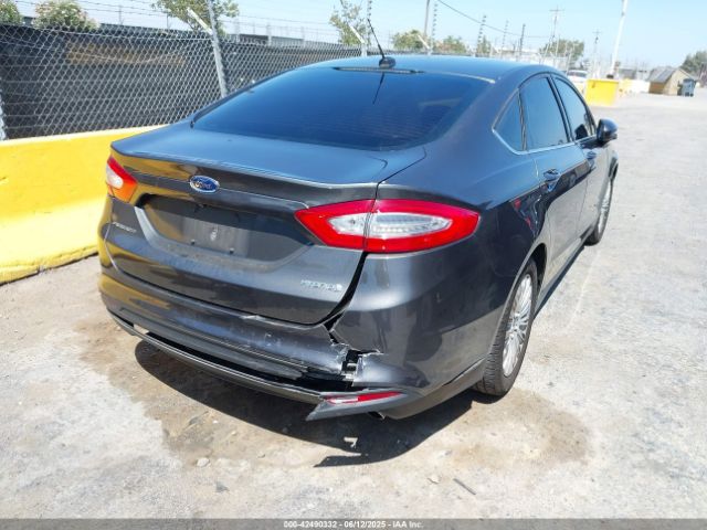3FA6P0UU8GR405056 Ford Fusion