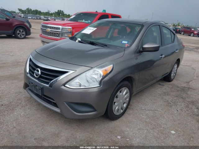 3N1CN7AP7GL890158 Nissan 2016