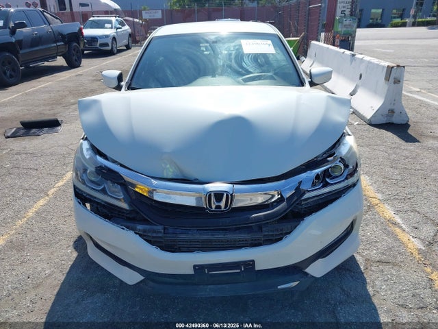 1HGCR2F54GA031193 Honda k24w1