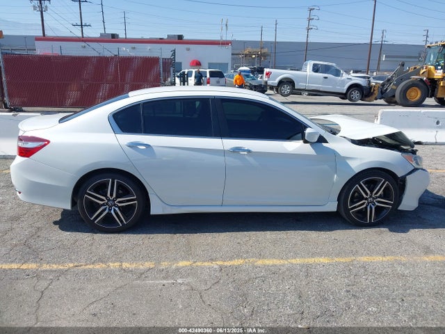 1HGCR2F54GA031193 Honda k24w1