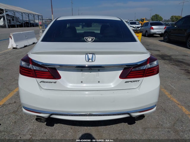 1HGCR2F54GA031193 Honda k24w1