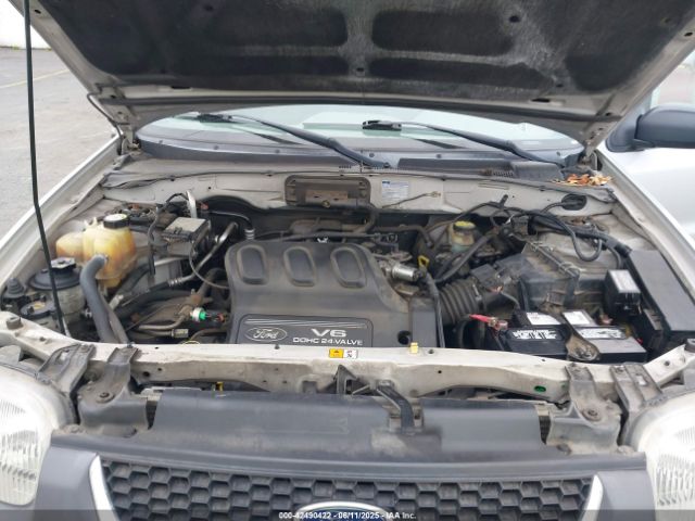 2002 FORD ESCAPE 1FMYU04192KA78435 Photo 9