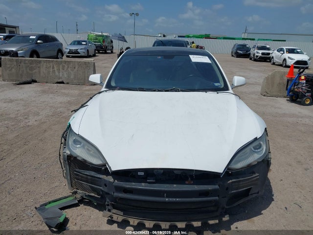 2013 TESLA MODEL S 5YJSA1CP3DFP28634 Photo 5