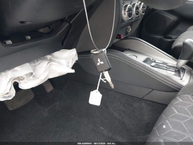 2021 MITSUBISHI OUTLANDER SPORT JA4APUAU1MU035051 Photo 10