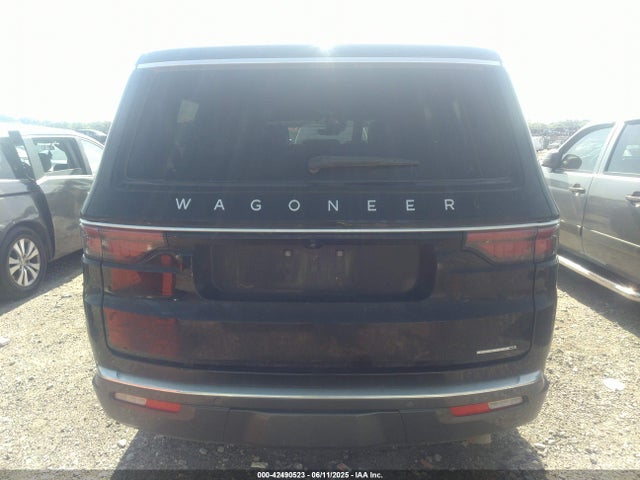 1C4SJUAT5NS192176 Jeep Wagoneer
