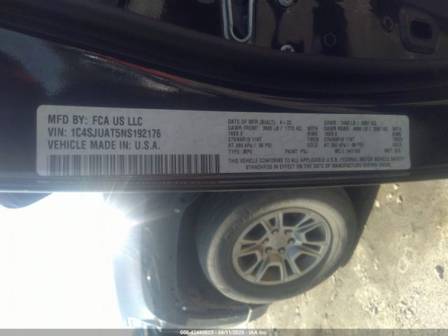 2022 JEEP WAGONEER 1C4SJUAT5NS192176 Photo 8