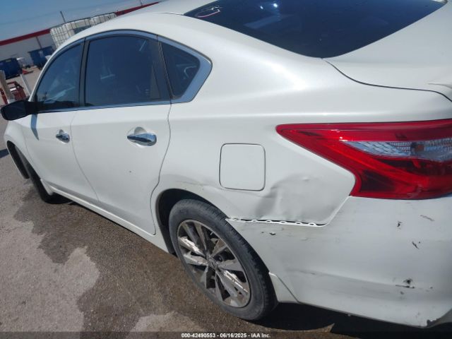 1N4AL3AP1HN310252 Nissan Altima