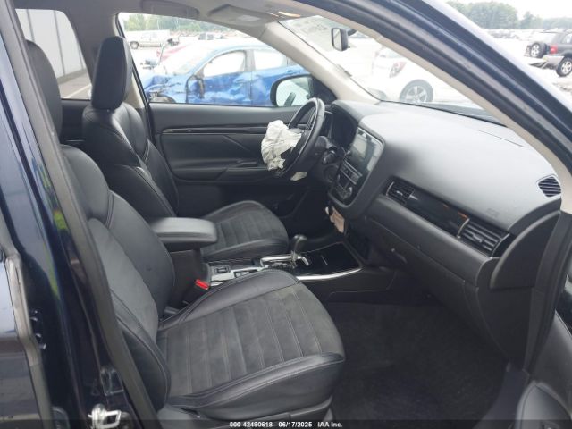 2019 MITSUBISHI OUTLANDER JA4AD3A32KZ011898 Photo 4