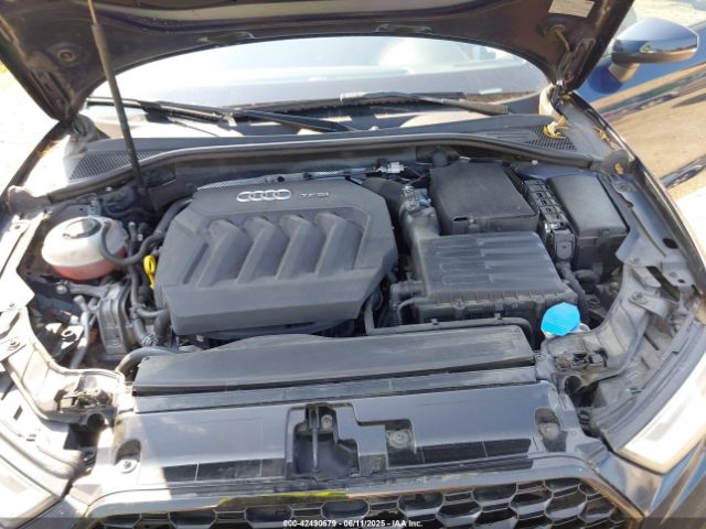 2018 AUDI A3 WAUAUGFF8J1004786 Photo 9