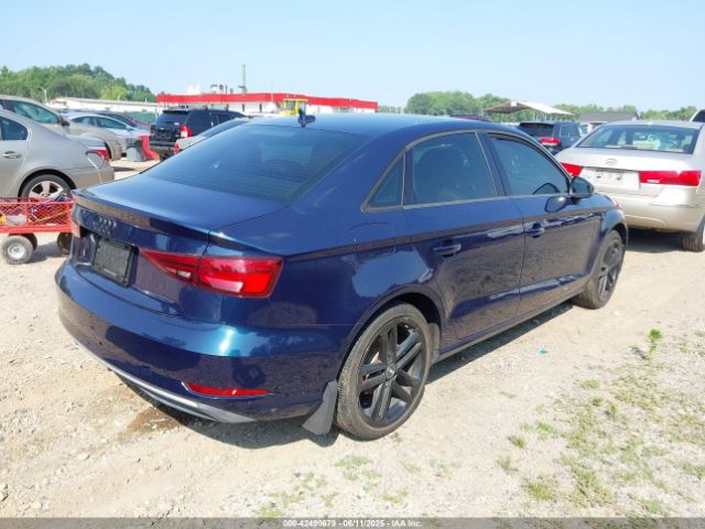 2018 AUDI A3 WAUAUGFF8J1004786 Photo 3