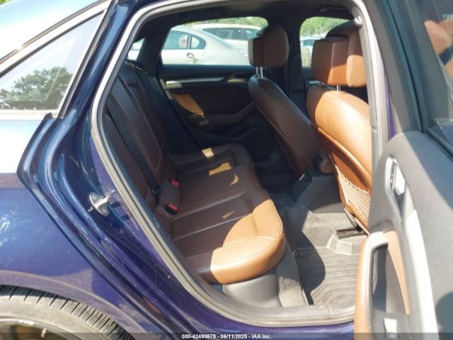 2018 AUDI A3 WAUAUGFF8J1004786 Photo 7