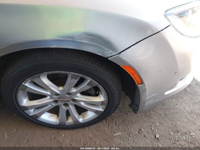 1C3CCCAB6FN658637 Chrysler 2015