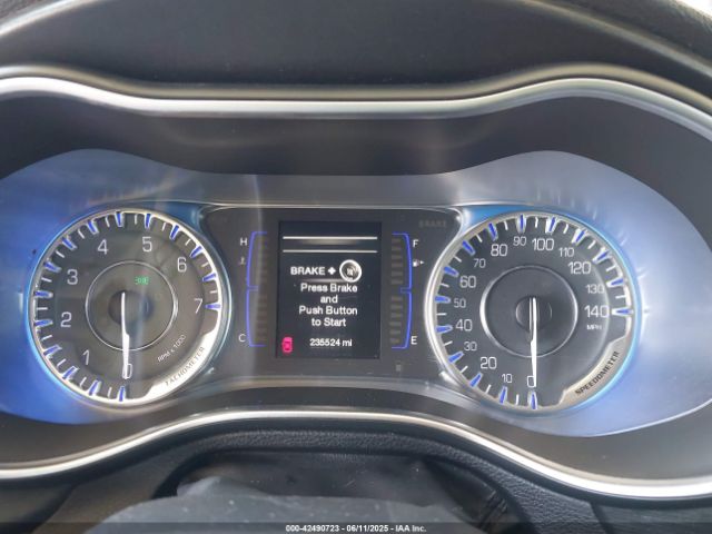 1C3CCCAB6FN658637 Chrysler 2015