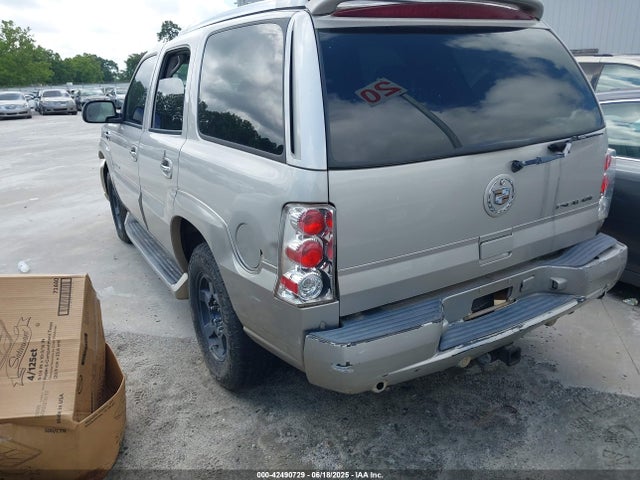2004 CADILLAC ESCALADE 1GYEK63NX4R317712 Photo 2