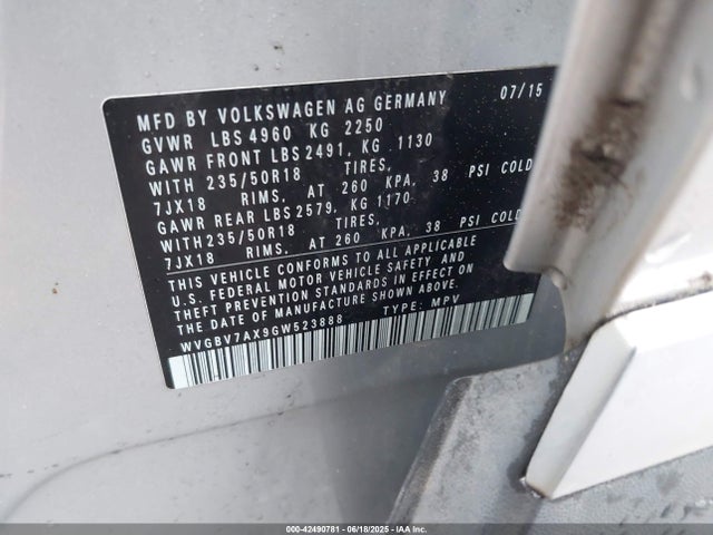 WVGBV7AX9GW523888 Volkswagen Tiguan