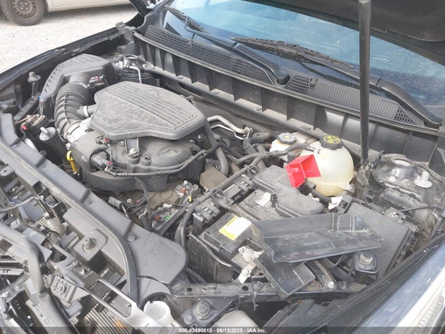 2017 CADILLAC XT5 1GYKNDRS9HZ324782 Photo 9