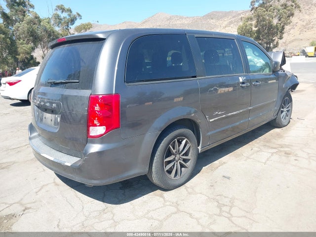 Dodge 2017 2017 2C4RDGBG6HR819823 Image 4