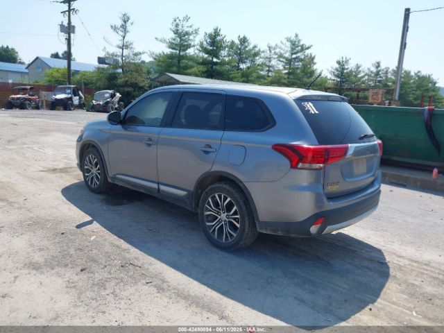 2016 MITSUBISHI OUTLANDER JA4AZ3A38GZ002664 Photo 2