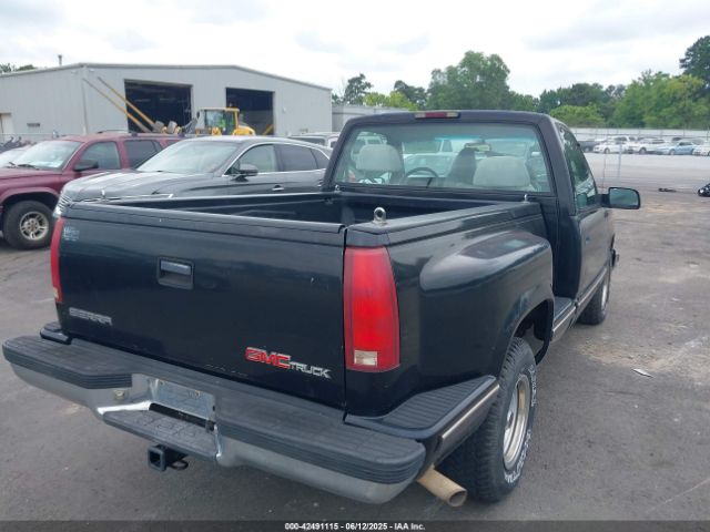 1997 GMC SIERRA 1500 1GTEC14R9VZ502715 Photo 3