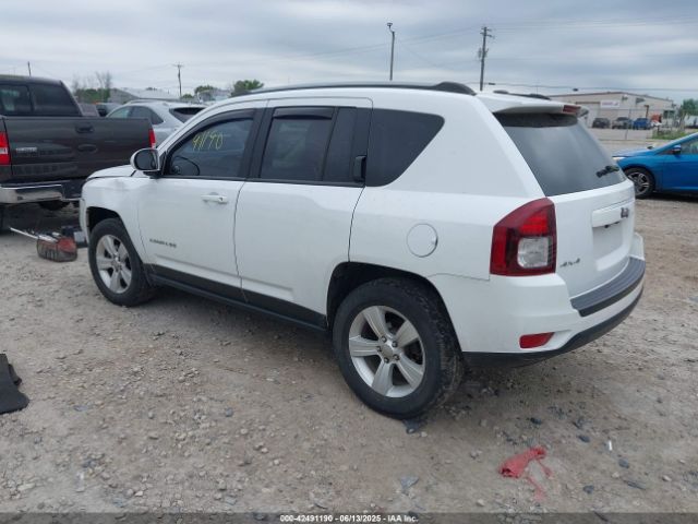 2017 JEEP COMPASS 1C4NJDEB8HD191305 Photo 2