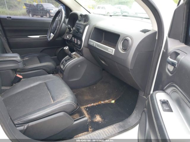 2017 JEEP COMPASS 1C4NJDEB8HD191305 Photo 4