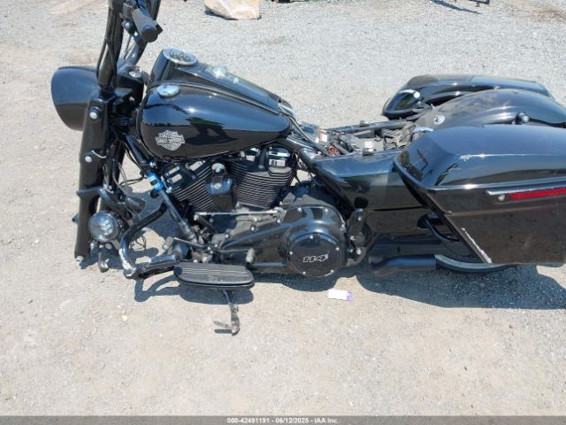2022 HARLEY-DAVIDSON FLHRXS 1HD1KVP16NB655462 Photo 8