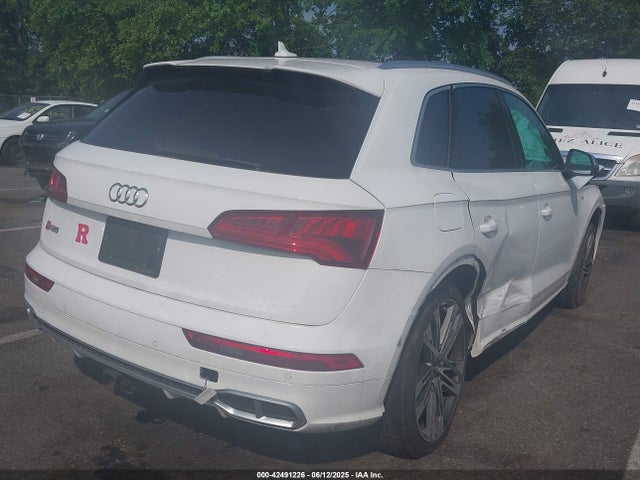2018 AUDI SQ5 WA1A4AFYXJ2061822 Photo 3