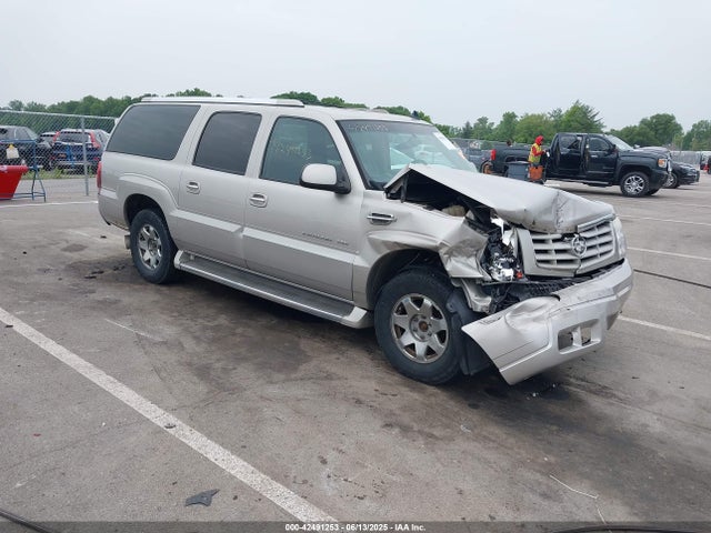 2006 CADILLAC ESCALADE ESV 3GYFK66N46G121509 Photo 0