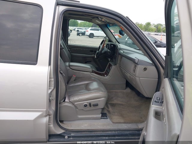 2006 CADILLAC ESCALADE ESV 3GYFK66N46G121509 Photo 4
