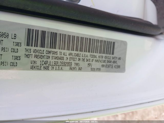 2020 JEEP CHEROKEE 1C4PJLLB2LD592959 Photo 8
