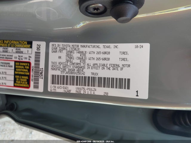 5TFJA5DB8SX258142 Toyota v35a-fts