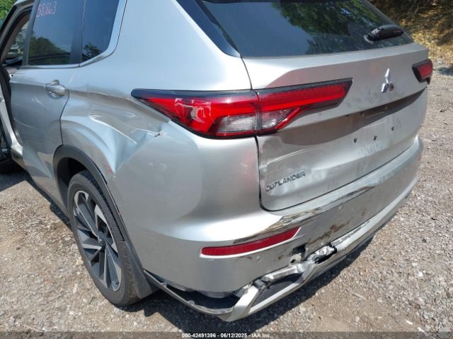 2022 MITSUBISHI OUTLANDER JA4J4UA8XNZ055167 Photo 5