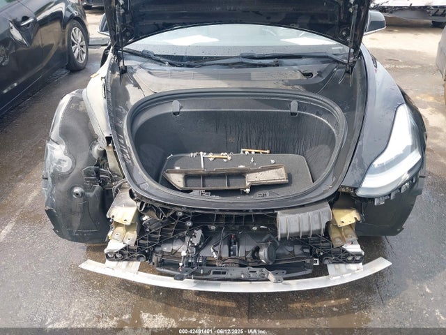 2018 TESLA MODEL 3 5YJ3E1EB7JF178523 Photo 9
