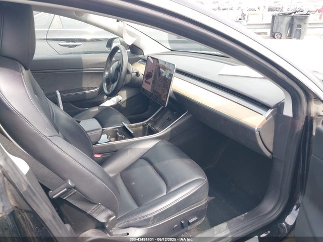 2018 TESLA MODEL 3 5YJ3E1EB7JF178523 Photo 4