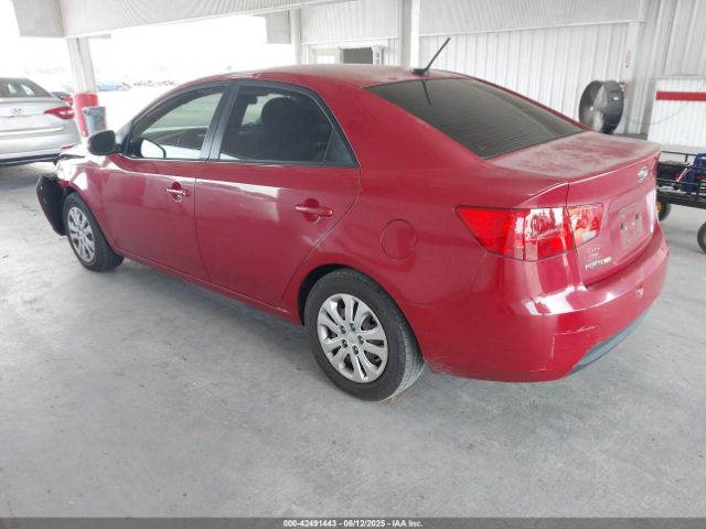 2013 KIA FORTE KNAFU4A28D5711344 Photo 2