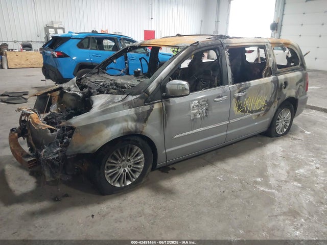 2C4RC1CG7FR656191 Chrysler Town and Country