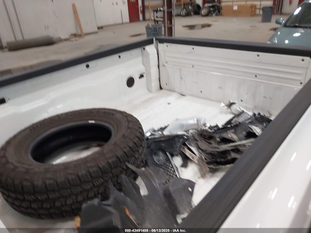Nissan 2024 2024 1N6ED1CM3RN671481 Image 12