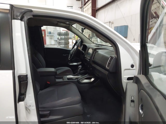 Nissan 2024 2024 1N6ED1CM3RN671481 Image 5