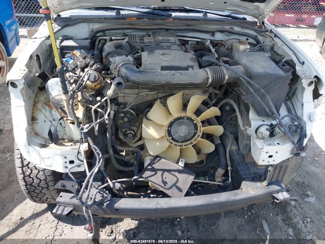 Nissan Frontier 2018 1N6AD0EV1JN717375 Image 10