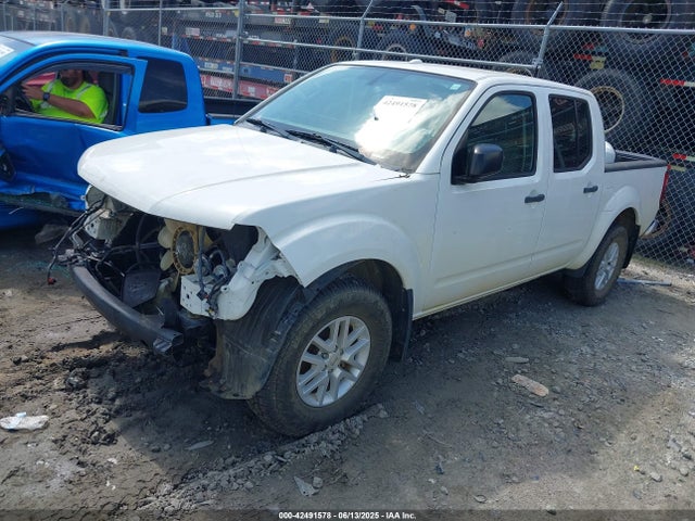 Nissan Frontier 2018 1N6AD0EV1JN717375 Image 2