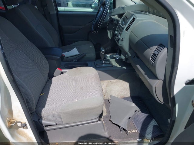 Nissan Frontier 2018 1N6AD0EV1JN717375 Image 5