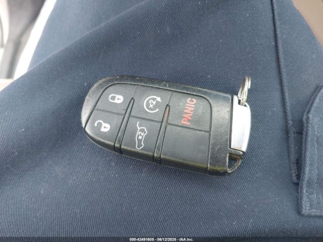 2017 JEEP GRAND CHEROKEE 1C4RJEBG4HC736087 Photo 8