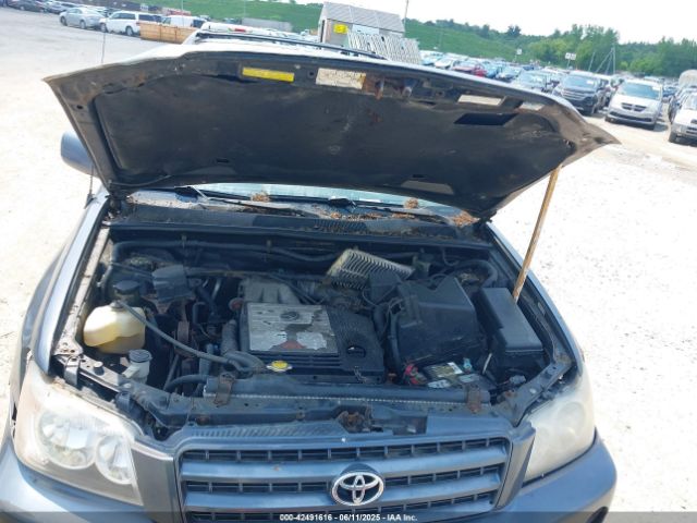 2002 TOYOTA HIGHLANDER JTEHF21A320085502 Photo 9