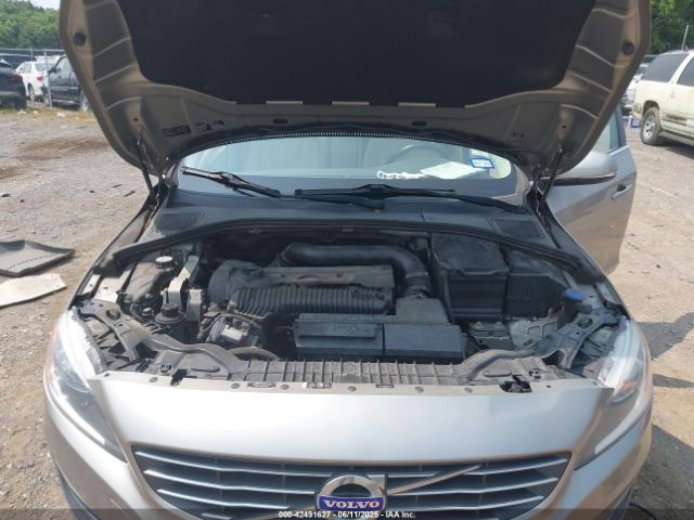2016 VOLVO S60 YV1612TK4G1394049 Photo 9